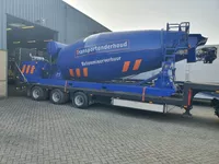 12m3 stationaire betonmixer 4Rent Foto