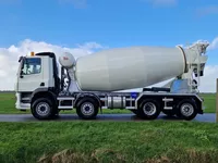 DAF FAX 8x2 WSG 41,5 tons met WijWel12m3 betonmixer Foto
