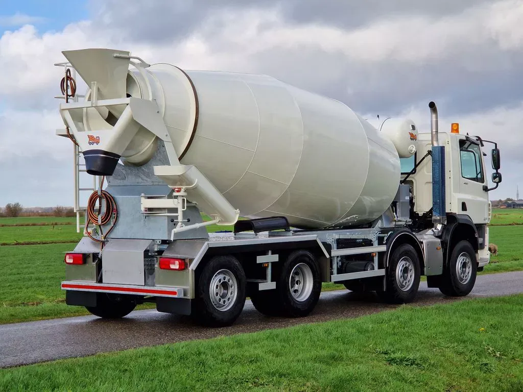 DAF FAX 8x2 WSG 41,5 tons met WijWel12m3 betonmixer DAF FAX 8x2 WSG 41,5 tons met WijWel12m3 betonmixer