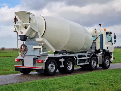 DAF FAX 8x2 WSG 41,5 tons met WijWel12m3 betonmixer